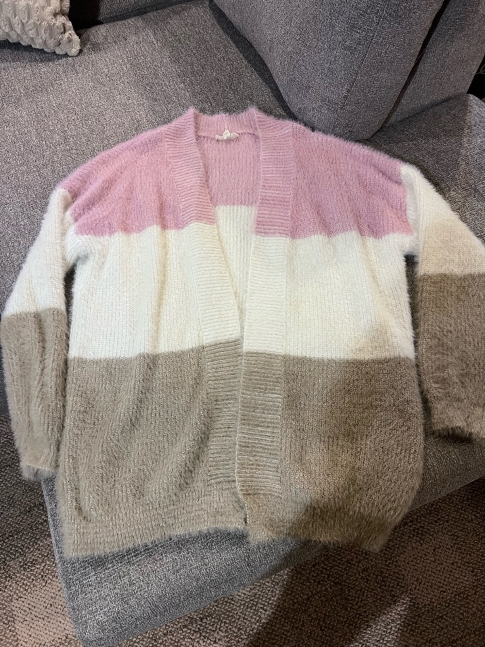 eesome Pink White Taupe Fuzzy Colorblock Open Cardigan